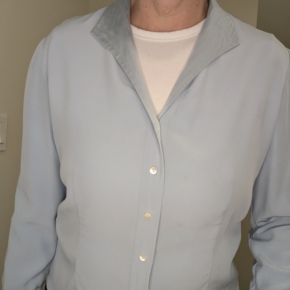 Talbot's Vintage 100% Silk Bottom Up Blouse Baby Blue Size 12P - Picture 3 of 7